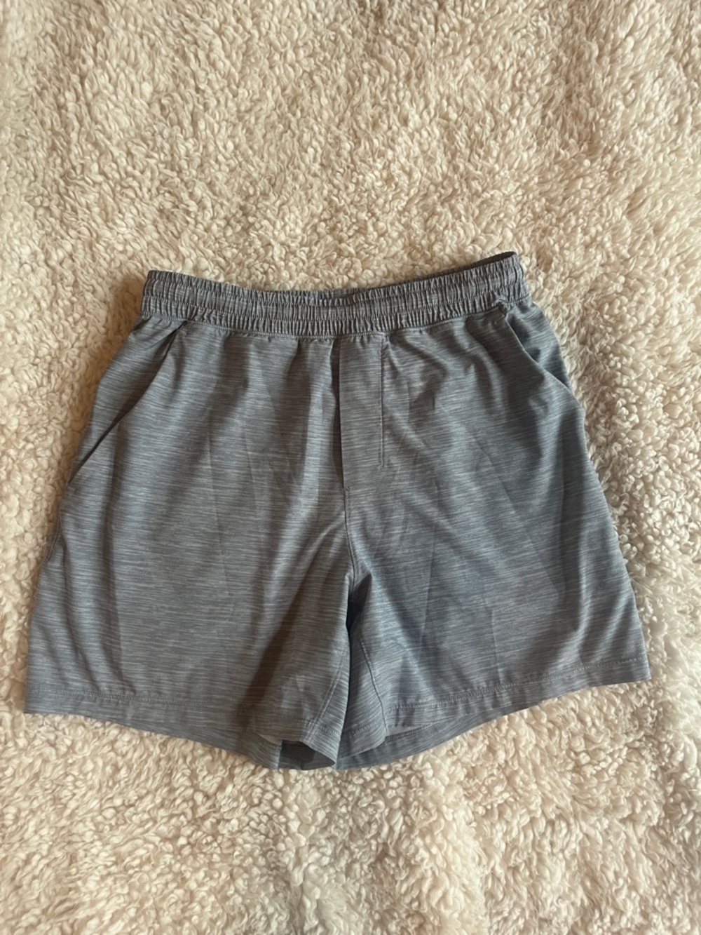 Lululemon Athletica Men's Surge 6” Lightweight Gray Active Shorts Size Small